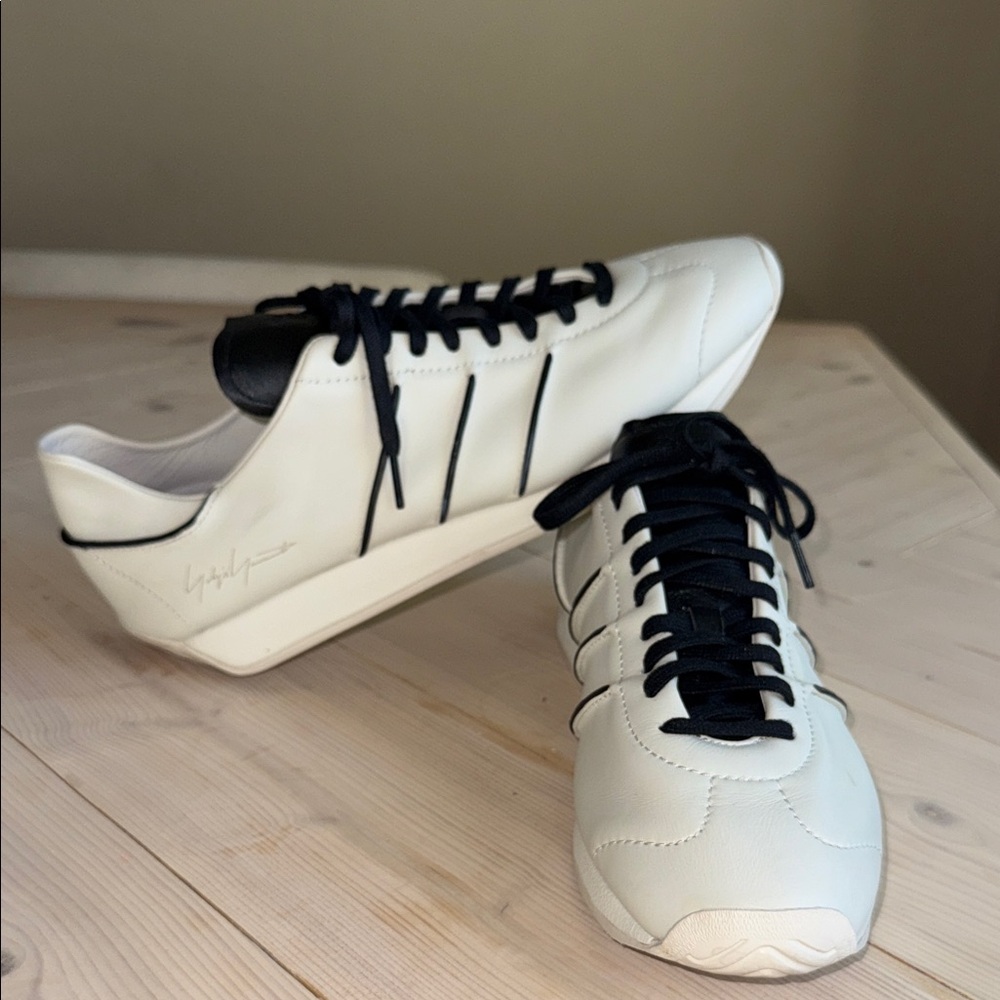 Y-3 Off-White and Black Men's Sneakers